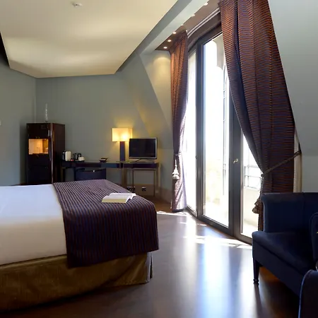 Casa Fuster G.l Monumento Barcelona