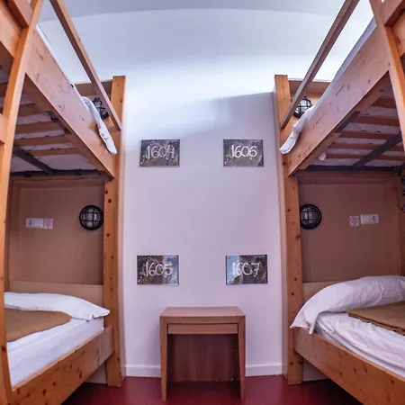 Hostel Inout *