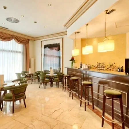 Roger De Lluria Hotel Barcellona