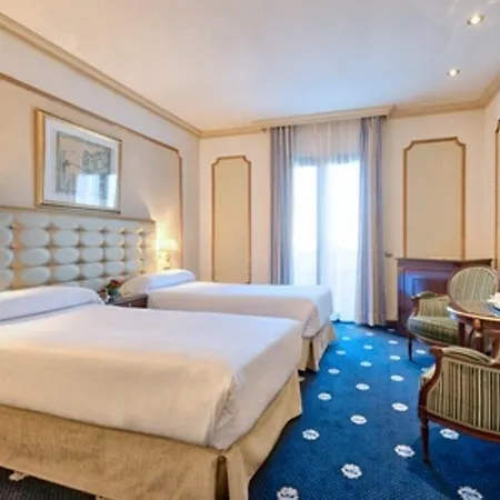 Hotel Roger De Lluria
