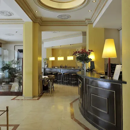 Roger De Lluria Hotel Barcellona