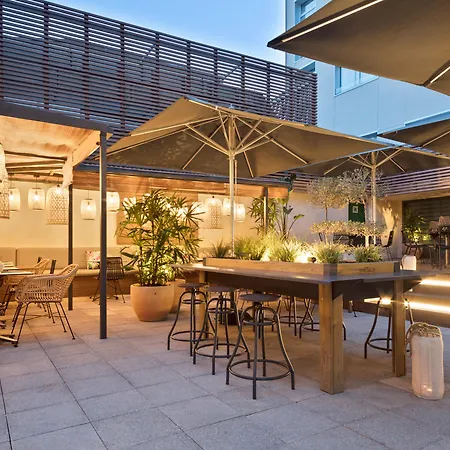 Hotel Apolo, Affiliated By Meliá 4*