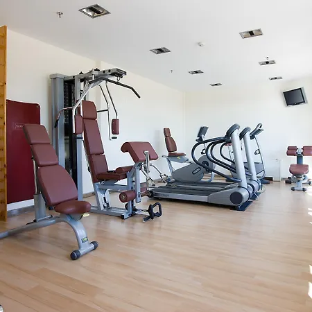Hesperia Presidente Hotel 4*
