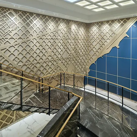 Intercontinental By Ihg Hotel