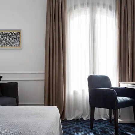 Otel Midmost By Majestic Group Barselona