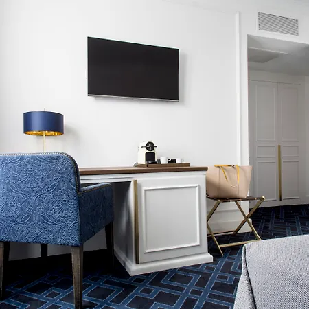 Otel Midmost By Majestic Group