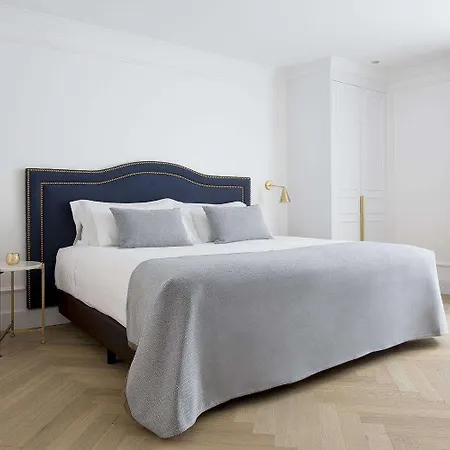 Midmost By Majestic Group Otel Barselona