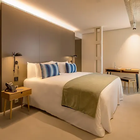 Ohla Eixample Hotel 5*