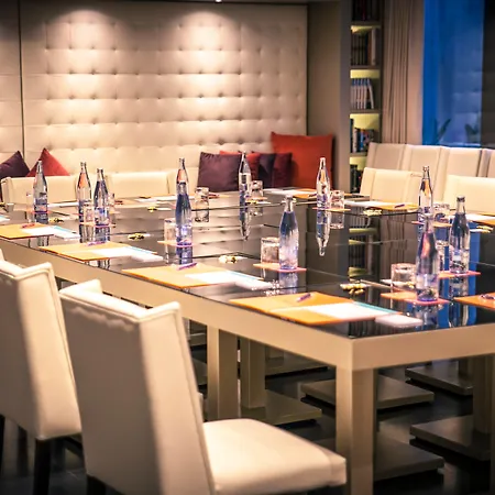 Hotel Indigo - Plaza Catalunya 4sup By Ihg 4*