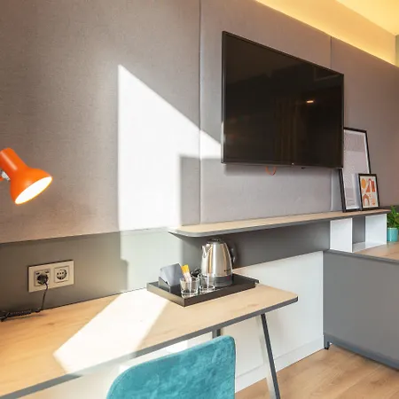 Barcelona - Sant Cugat By Ihg Otel Sant Cugat del Vallès