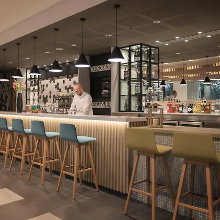 Hotel Barcelona - Sant Cugat By Ihg