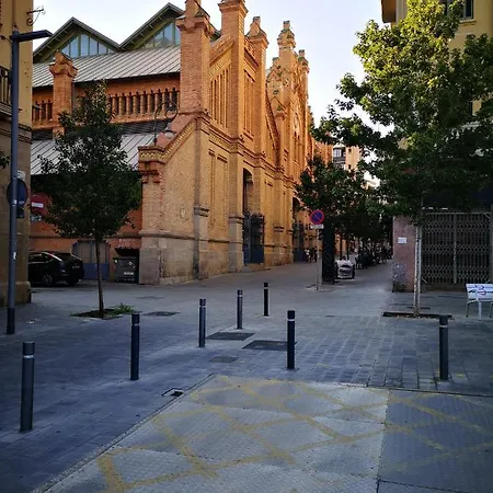 Aparteasy - Atic Sants Apartment