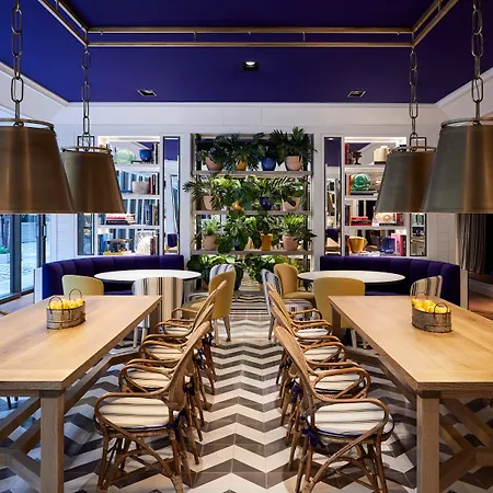Seventy Hotel