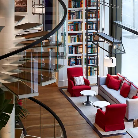 Seventy Hotel