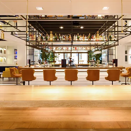 Seventy Hotel 4*