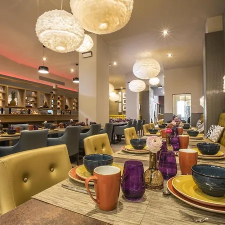 Hotell Leonardo Ramblas Barcelona