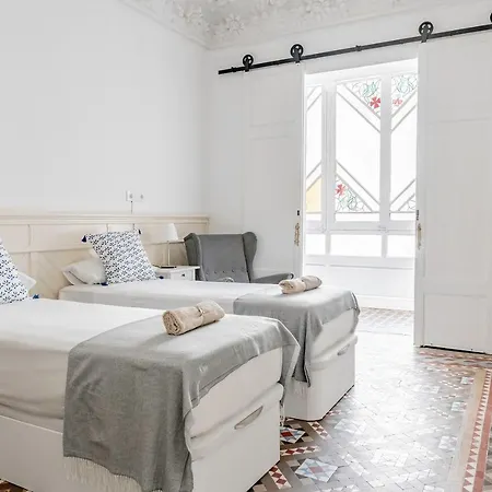 B-garden Bcn Hostel *