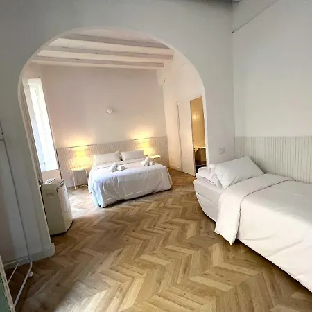 The Mo Gotic Barcelona