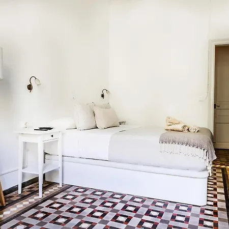 Hostel B-garden Bcn *