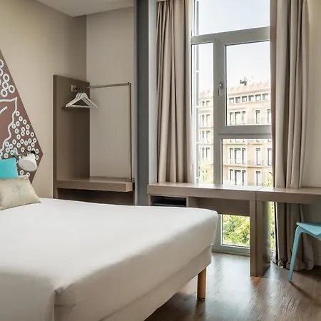 Hotel Ibis Styles Centre 2*