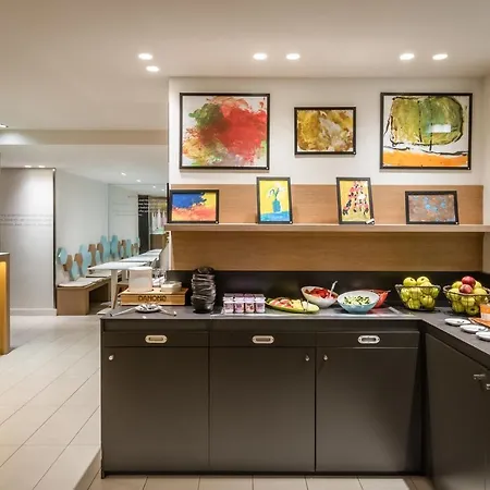 Hotel Ibis Styles Centre 2*