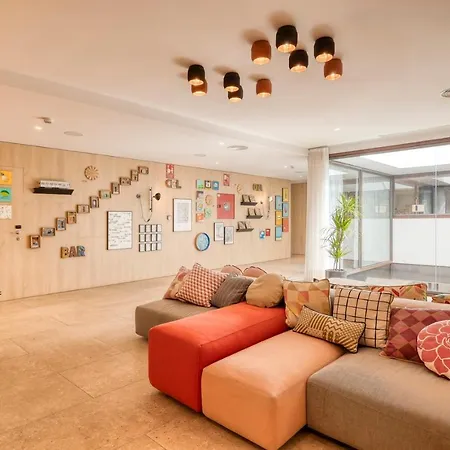 Citadines Ramblas 3* Барселона