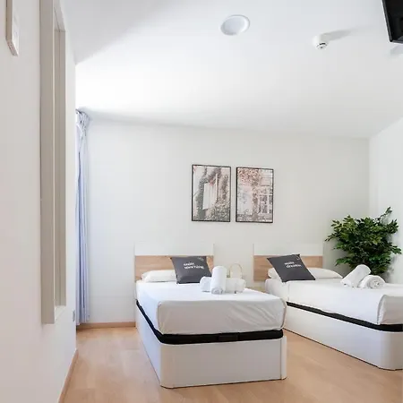 Hotel Limehome Carrer De Fontcoberta - Digital Access Barcelone
