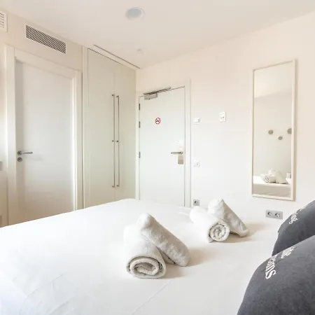 Limehome Carrer De Fontcoberta - Digital Access Barcelone