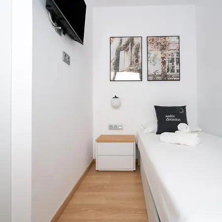 Hotel Limehome Carrer De Fontcoberta - Digital Access Barcelone