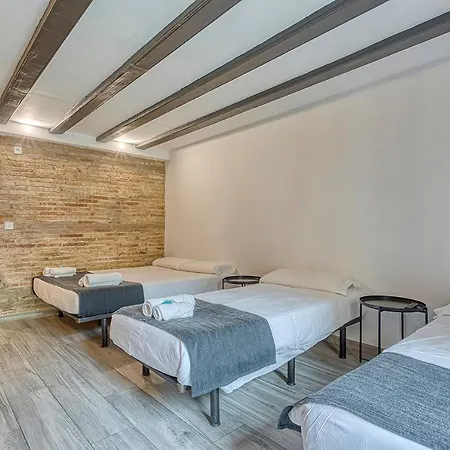 Bedmates מלון
