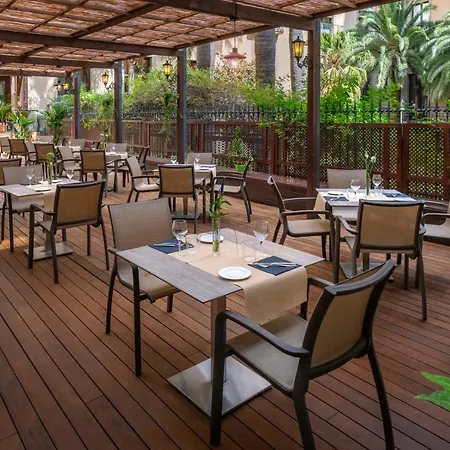 Serhs Rivoli Rambla מלון 4*