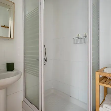 Apartment Centric Gaudi Barcelona