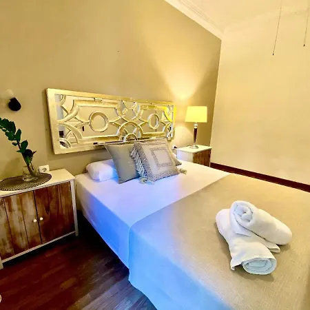 Alani Montjuic Hostel Barcelona