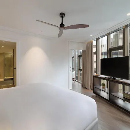 Hotel H10 Casanova 4*