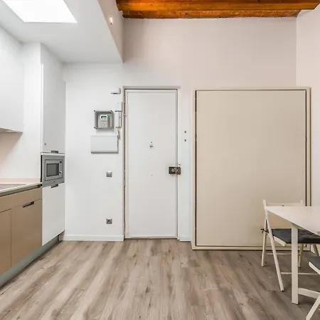 Apartment En Excelente Ubicacion, Centro De Barcelona