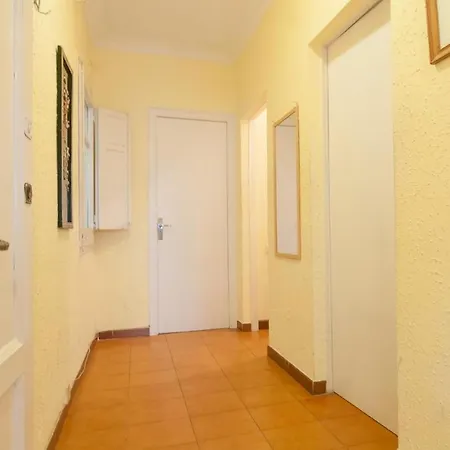 In Guest - Private With Sunny Terrace Of 200m2 3