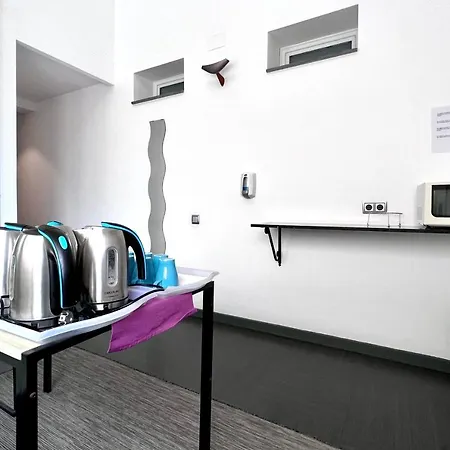 Apolo 2* Barcelona