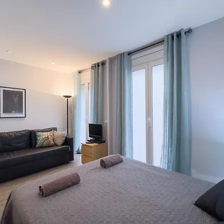Apartment Aparteasy - Gracia Apartments *