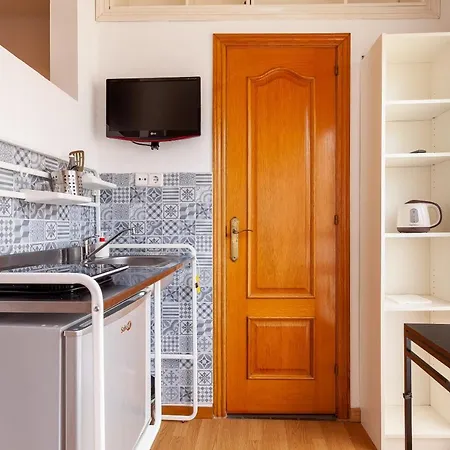 Double With Private Bathroom And Private Kitchen