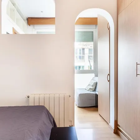 Double With Private Bathroom And Private Kitchen Homestay
