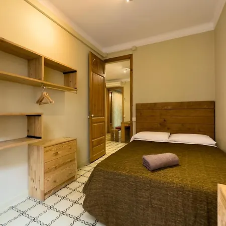 Aparteasy - Gracia Apartments Barcelona