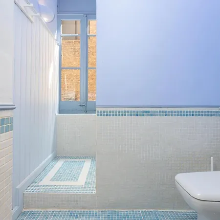 Luxurious-historical With Terrace Barcelona
