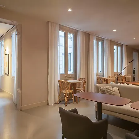 Uma Pau Claris Guest house 3*