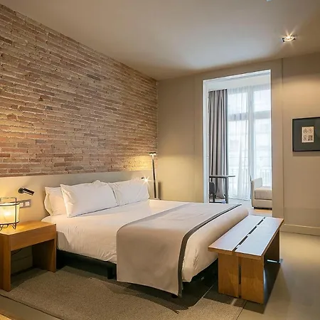 Uma Pau Claris 3* Barcelona