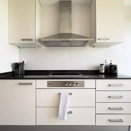 Chicstays Olimpica Apartment *