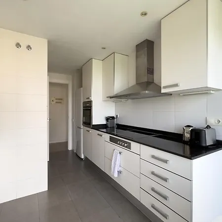 Chicstays Olimpica Apartment *