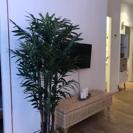 Apartman Civico 2 *