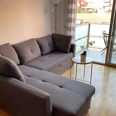 New! Amazing 2 Bedroom In Rambla Del Poblenou Apartment *