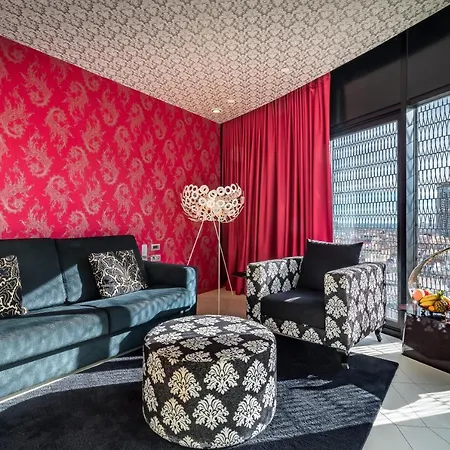 Barcelo Raval 4*