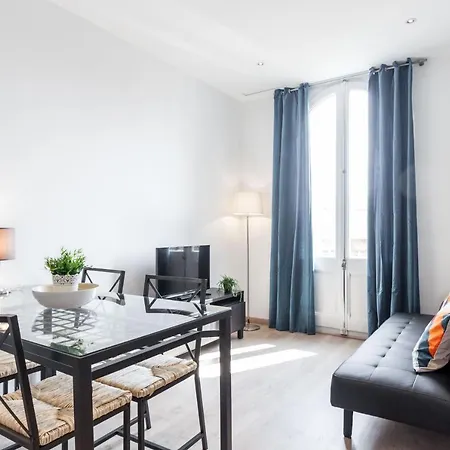 Apartamento Bright With Balconies 34 *